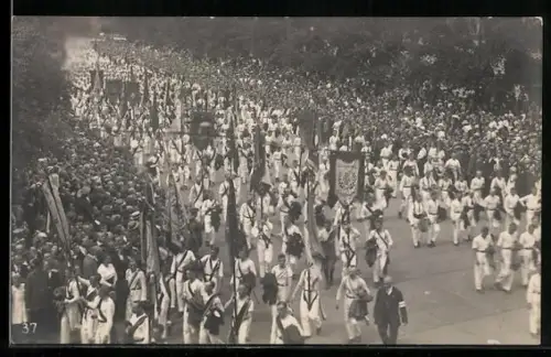 AK Leipzig, 1. Deutsches Arbeiter-Turn und Sportfest 1922, Umzug