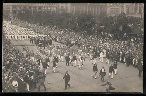 AK Leipzig, 1. Deutsches Arbeiter-Turn und Sportfest 1922, Festumzug