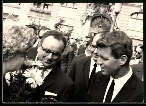 AK Berlin, Besuch des amerikanischen Justizministers Robert F. Kennedy 1964
