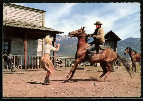 AK Filmszene aus Karl Mays Unter Geiern, bremsliche Situation