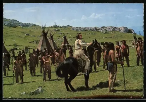 AK Winnetou II, Rechtzeitig gelangt Winnetou ins Lager der Assiniboins...