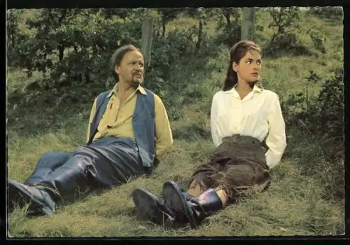 AK Karin Dor und Jan Sid in Der Schatz im Silbersee, Patterson und Ellen, Karl May