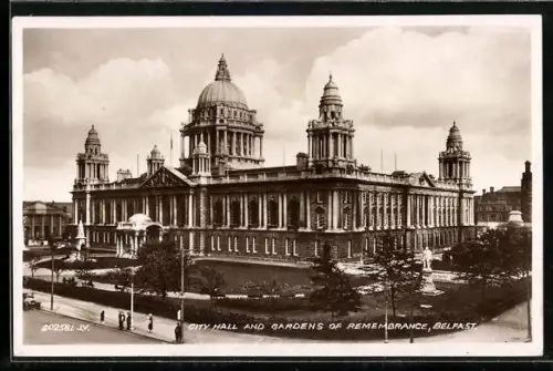 AK Belfast, City Hall and Gardens of Remembrance