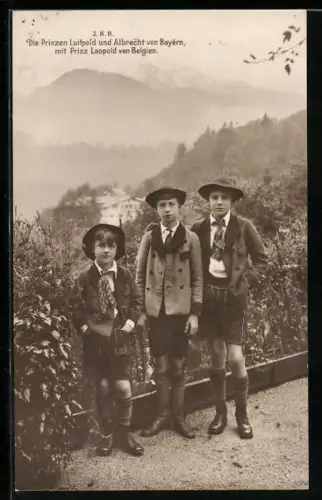 AK I. K. H. Die Prinzen Luitpold und Albrecht von Bayern mit Prinz Leopold von Belgien