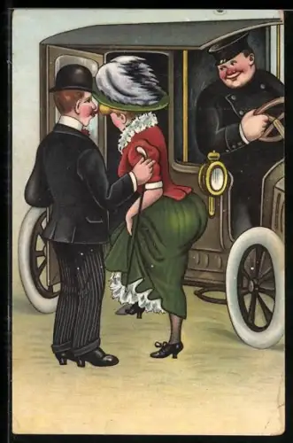 AK Paar beim Einsteigen in ein Auto, Chaffeuer schaut verschmitzt zu, Erotik