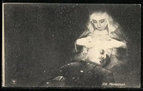 AK Krankenschwester über einem verwundeten Soldaten, Rotes Kreuz