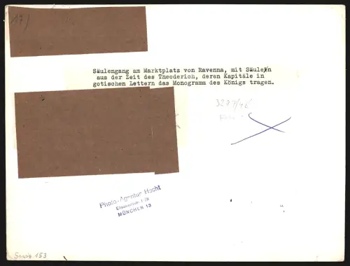 Fotografie Agentur Hecht, München, Ansicht Ravenna, Säulengang am Marktplatz