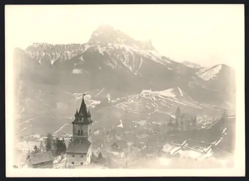 Fotografie Ansicht Eisenerz, Blick vom Schichtturm auf den Ort mit Pfaffenstein