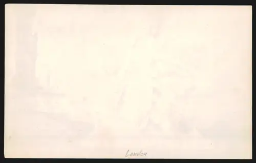 Fotografie Ansicht London, Figurengruppe America am Albert Memorial im Hyde Park