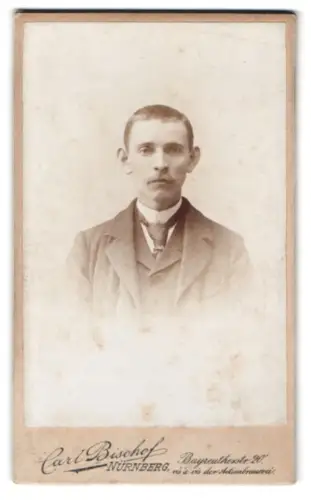 Fotografie Carl Bischof, Nürnberg, Bayreutherstrasse 20, Porträt eines Herrn in Anzug