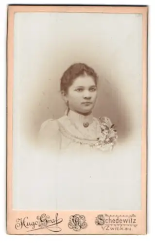 Fotografie Hugo Graf, Schedewitz, Hauptstrasse 71, Porträt einer jungen Frau