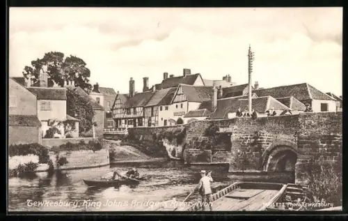 AK Tewkesbury, King John`s Bridge and River Avon