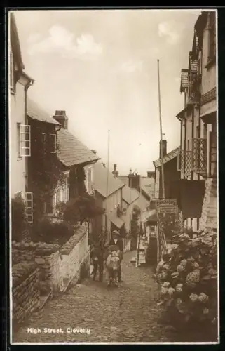 AK Clovelly, High Street