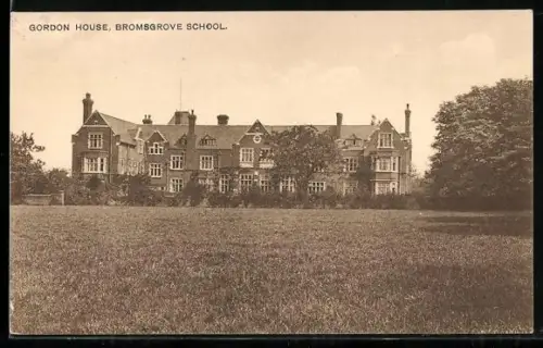 AK Bromsgrove, Gordon House, School