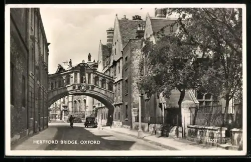 AK Oxford, Hertford Bridge
