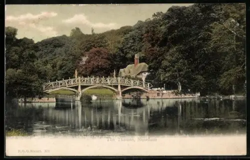 AK Nuneham, The Thames with bridge
