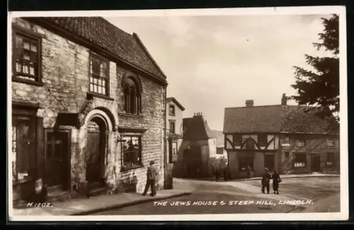 AK Lincoln, The Jews House & Steep Hill