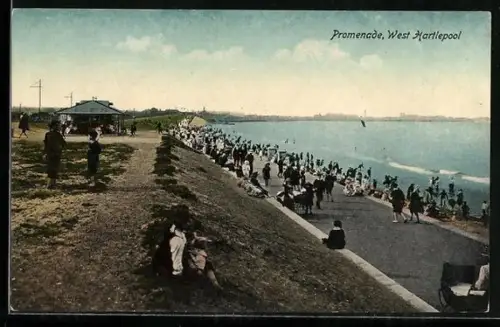 AK West Hartlepool, Promenade