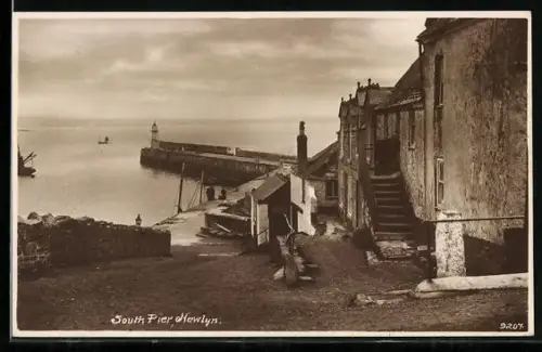 AK Newlyn, South Pier