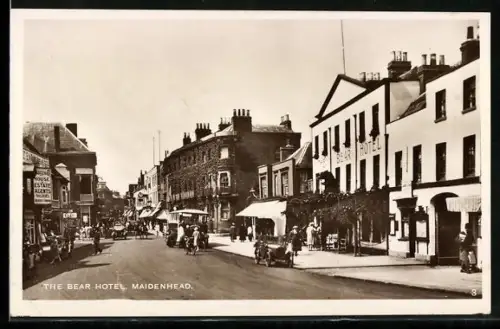 AK Maidenhead, The Bear Hotel