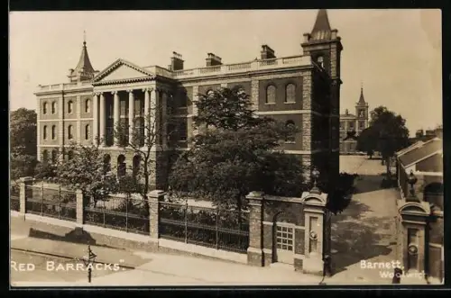 AK Woolwich, Red Barracks