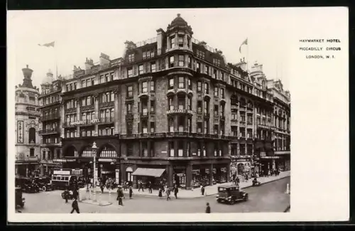 AK London, Haymarket Hotel, Piccadilly Circus