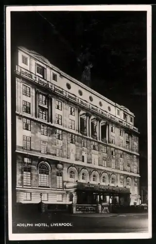 AK Liverpool, Adelphi Hotel by night