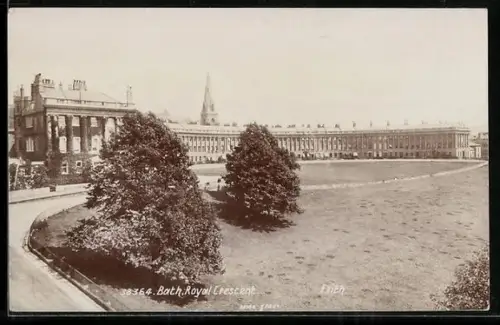 AK Bath, Royal Crescent