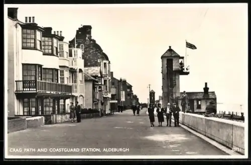 AK Aldeburgh, Crag Path and Coastguard Station