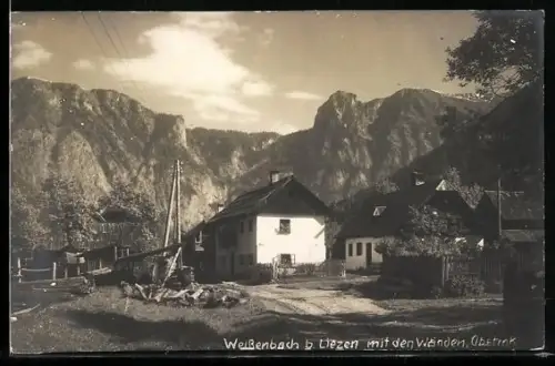 Foto-AK Weissenbach b. Liezen, Ortsansicht mit den Wänden
