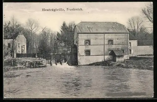 AK Heutrégiville, Mühle mit Wasserrad im Frühjahr