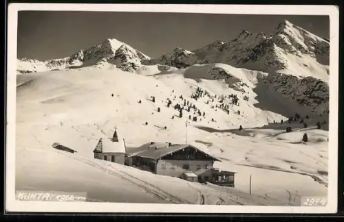 AK Kühtai, Ansicht mit Kapelle im Schnee