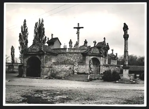 Fotografie Ansicht Frauenkirchen, Kreuzigungsgruppe auf dem Kalvarienberg