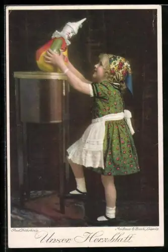 AK Unser Herzblatt, Junges Mädchen in grünem Kleid mit Schürze