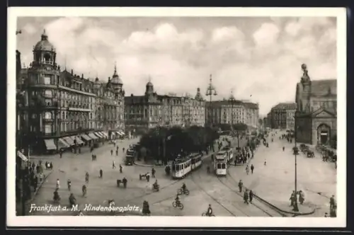 AK Frankfurt a. M., Partie am Hindenburgplatz mit Strassenbahnen