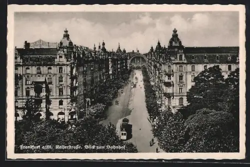 AK Frankfurt /Main, Kaiserstrasse mit Blick zum Hauptbahnhof, Strassenbahnen