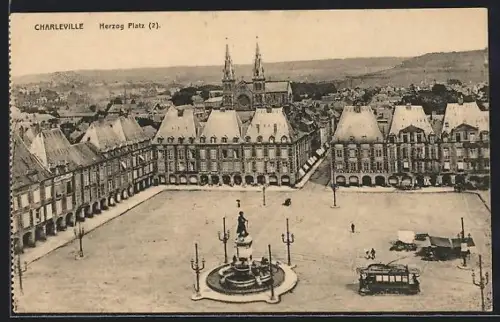 AK Charleville, place Ducale, Strassenbahn