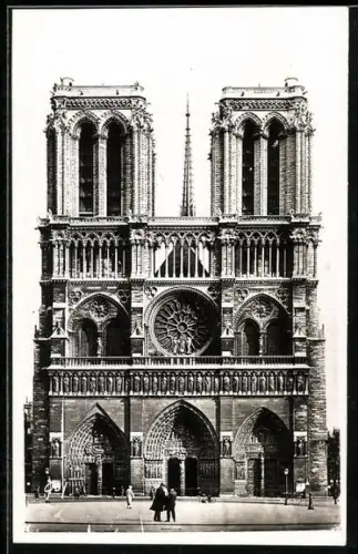 AK Paris, Cathédrale Notre-Dame, Motiv der Fassade