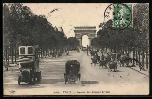 AK Paris, L`Arc de Triomphe, Avenue des Champs-Elysées