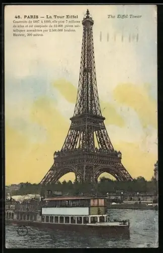 AK Paris, La Tour Eiffel, Eiffelturm mit Dampfer