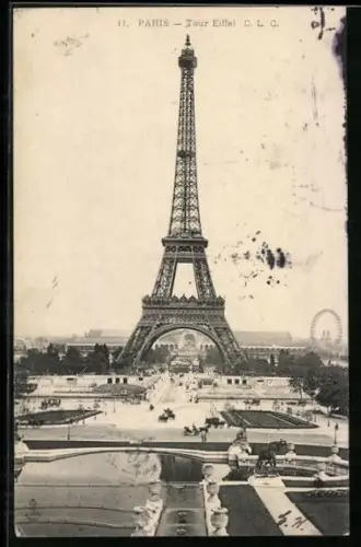 AK Paris, La Tour Eiffel, Eiffelturm Totalansicht