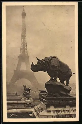 AK Paris, La Tour Eiffel, Eiffelturm vom Trocadero Garten aus gesehen