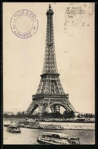 AK Paris, La Tour Eiffel, Eiffelturm mit Dampfern