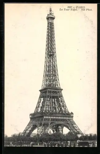 AK Paris, La Tour Eiffel, Eiffelturm