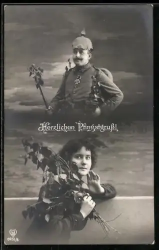 AK Soldat mit geschmückter Waffe, Pfingstgrüsse