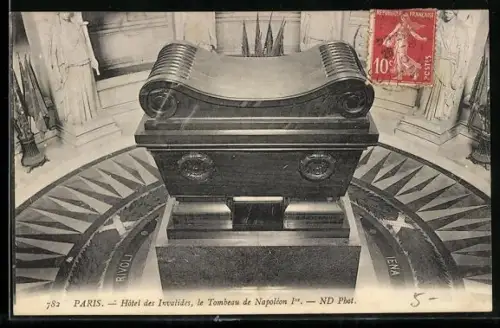 AK Paris, Hôtel des Invalides, le Tombeau de Napoleon Ier