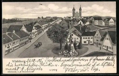Künstler-AK sign. Hans Pernat: Vilsbiburg, Ortspartie mit Denkmal und Blick zur Kirche