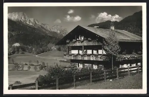 AK Berchtesgaden, Gasthaus Friesenegger, Gebirgslandschaft