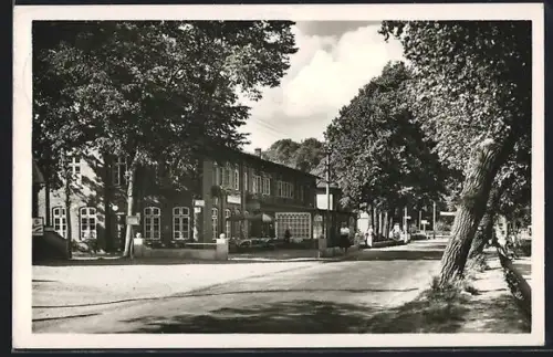 AK Haffkrug, Strassenpartie mit Gasthaus