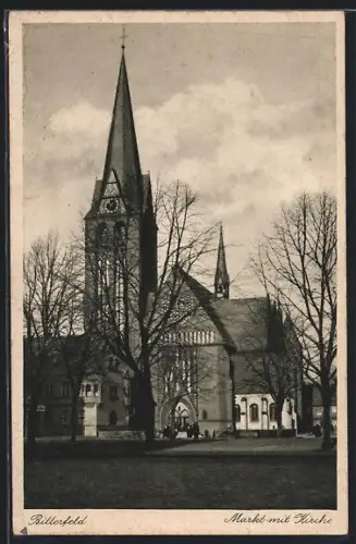 AK Bitterfeld, Markt mit Kirche